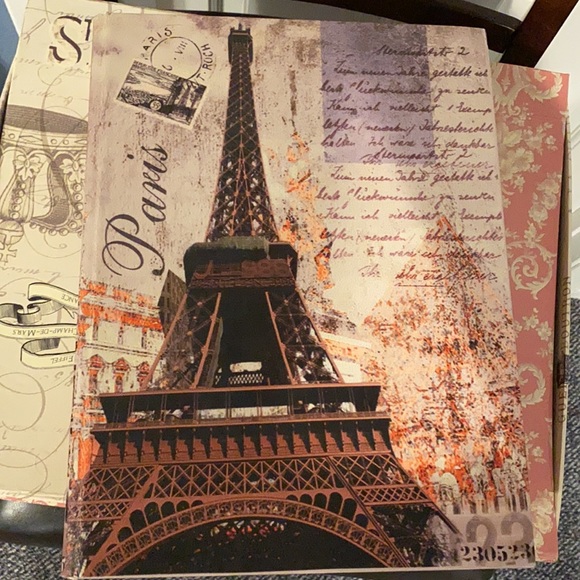 Paris Decor Set - Picture 3 of 4